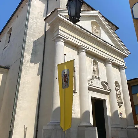 Apartament Vivere Nient'altro Between Port And Historic Center